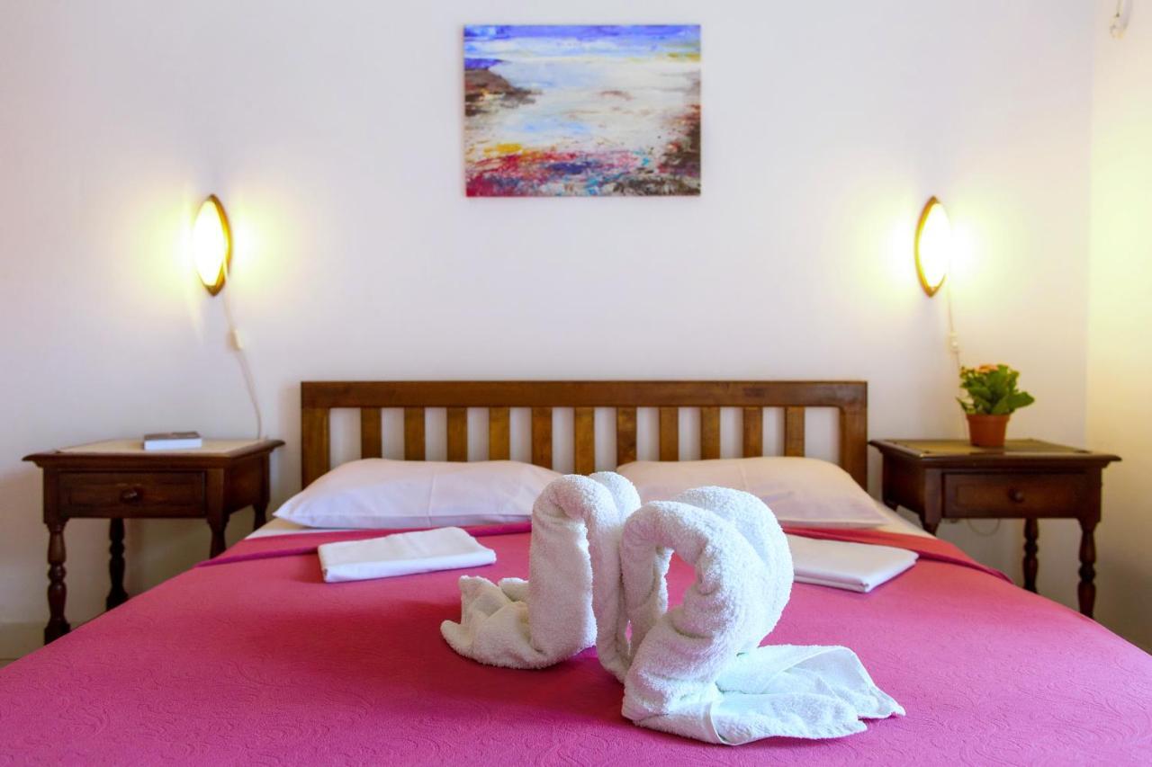 Guest House Mandarina ブドヴァ エクステリア 写真