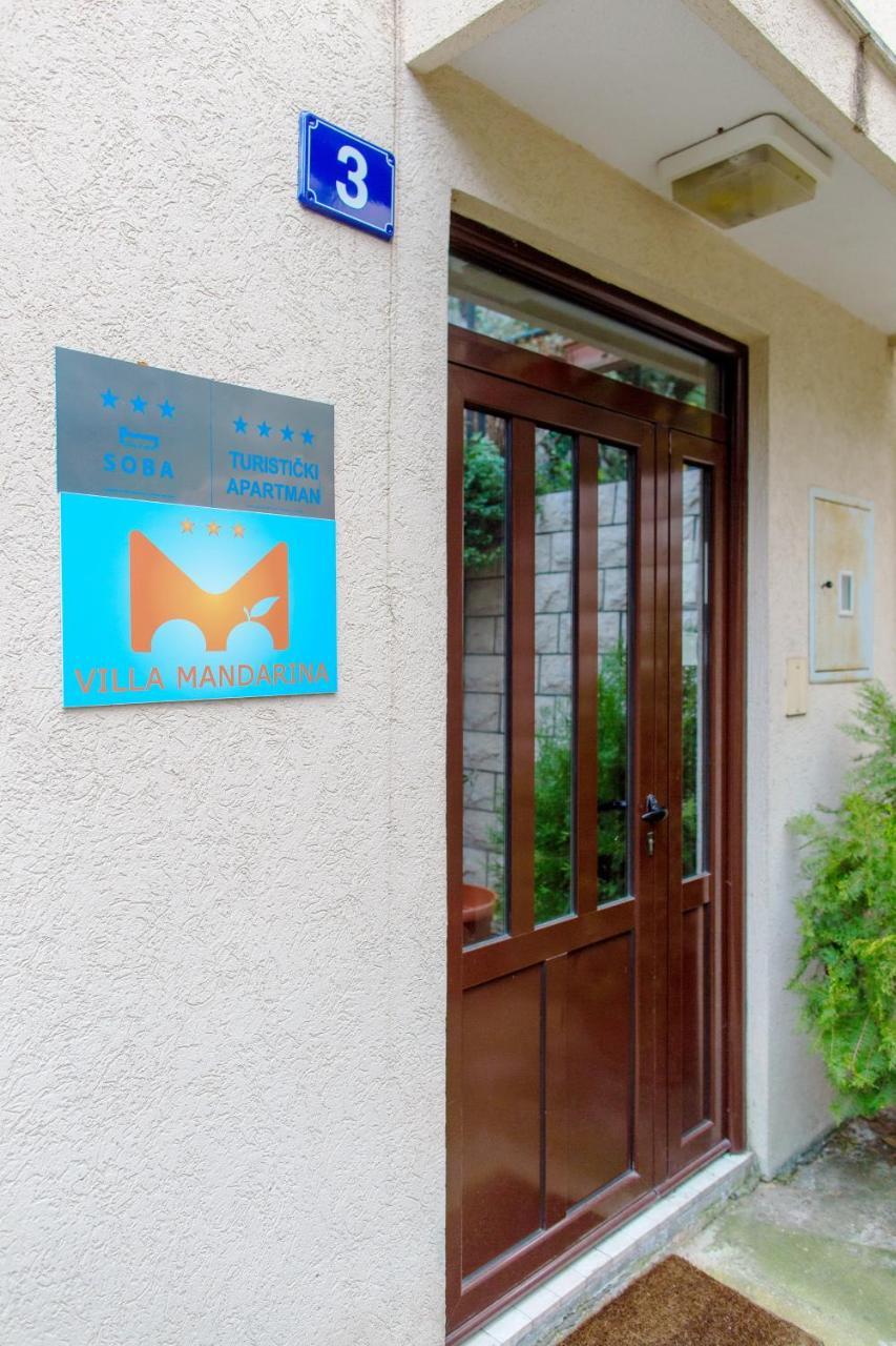 Guest House Mandarina ブドヴァ エクステリア 写真